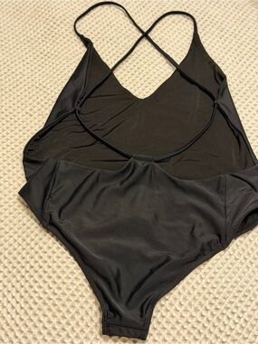 Beach Riot One-Piece Swimsuit – Black – Size Medium – NWT